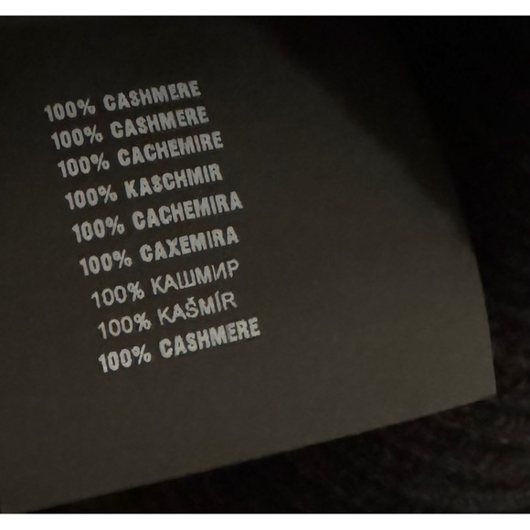 PRADA CROPPED CASHMERE KNIT SWEATER BLACK IT42 NWT - Picture 7 of 9